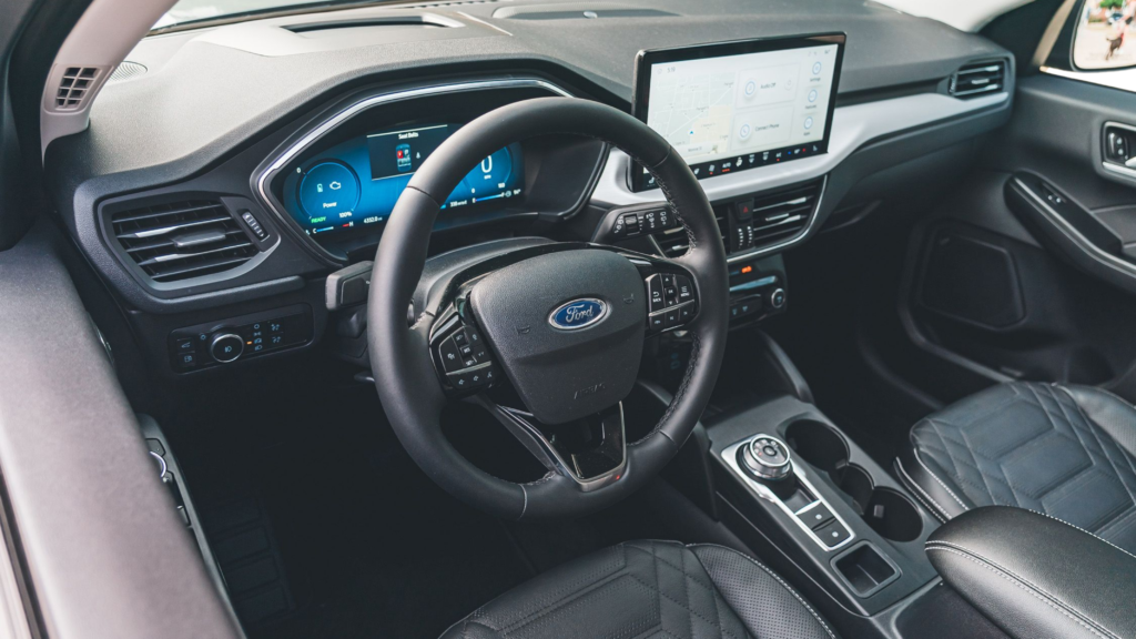 Ford Escape Hybrid 2025Technology