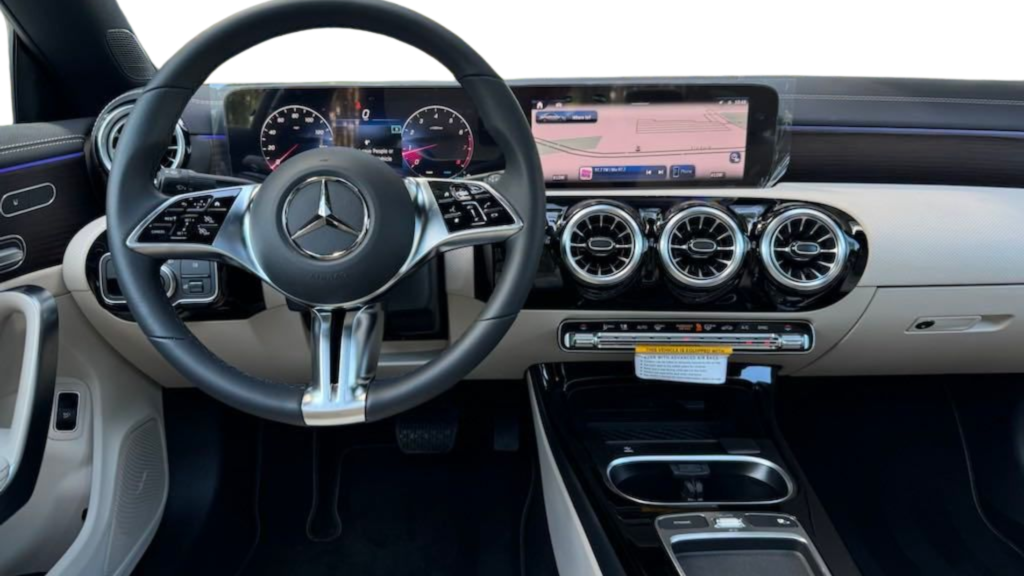 Mercedes-Benz CLA 2025 Technology